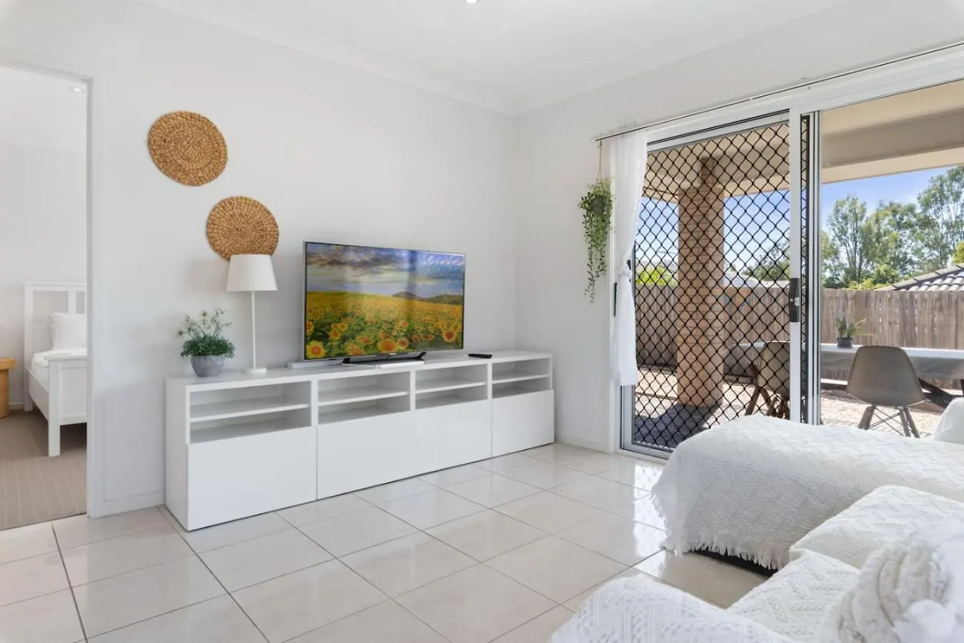 Holiday home Modern 3Br Home In Peaceful Deebing Heights Loamside