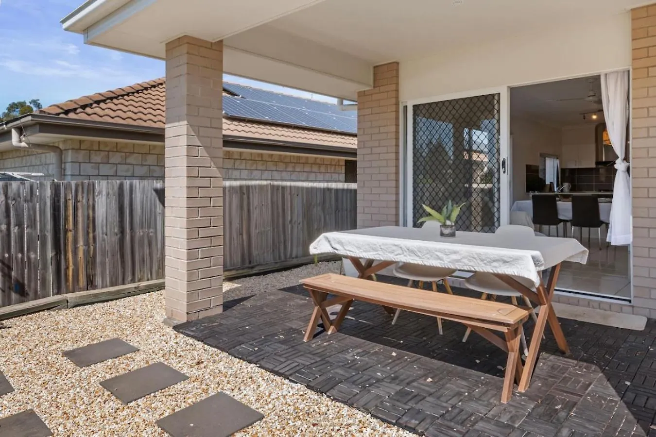 Holiday home Modern 3Br Home In Peaceful Deebing Heights Loamside Australia